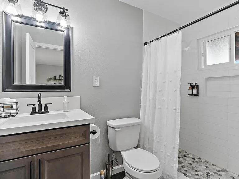 3822 Enero Ct — Photo 25