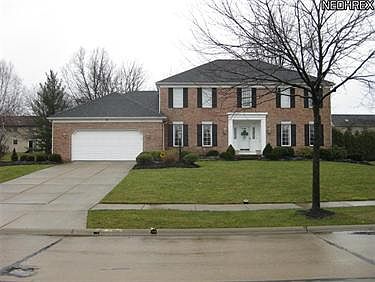 1st image of 2504 Balmoral Dr