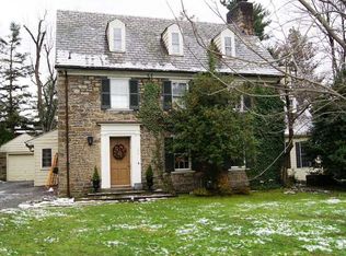 526 Irwin Dr, Sewickley, PA