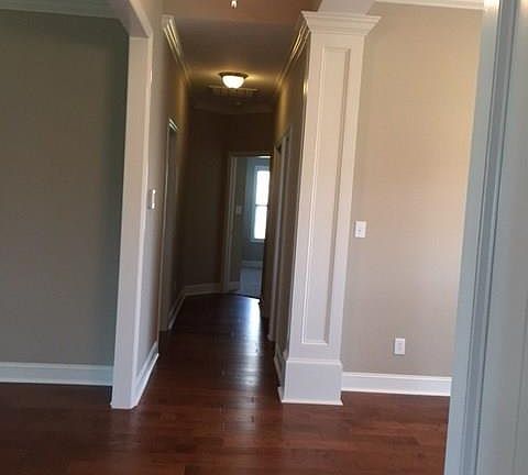 5th image of 413 Creekwater Cir