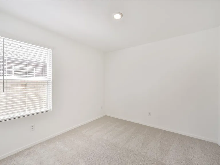 648 Burlina Rd — Photo 24