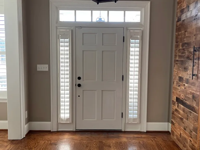 824 Kestrel Dr — Photo 2