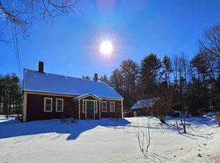18 Gordon Hill Rd, New Hampton, NH 03256