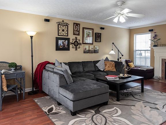 2nd image of 432 Indian Lake Dr
