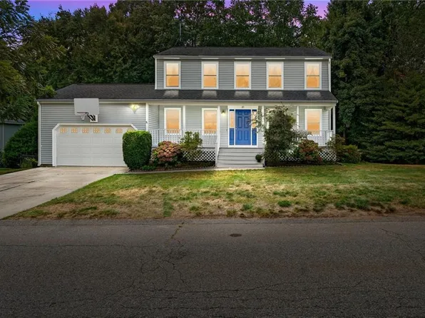 20 Sandy Way, Cumberland, RI 02864