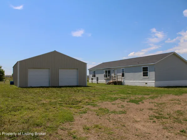 12889 Longview Dr, Arnegard, ND 58835