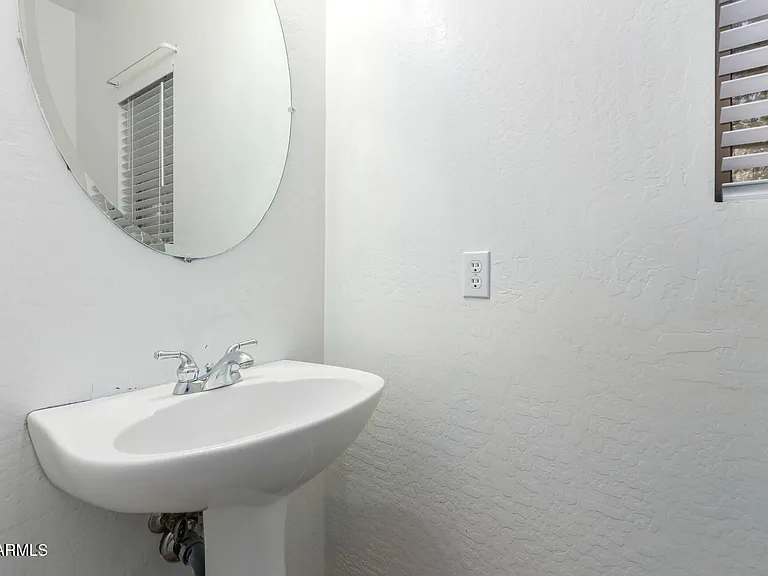 2739 E Indian Wells Pl — Photo 12