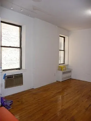 Rented by Rent Manhattan | media 13