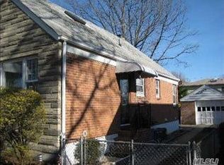 275 Lyon St, Valley Stream, NY 11580