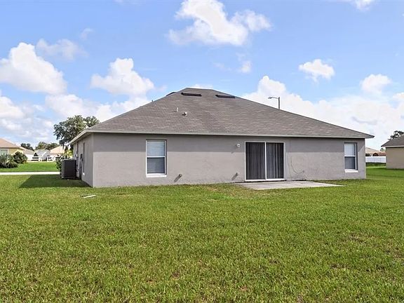 5th image of 592 Hatchwood Dr