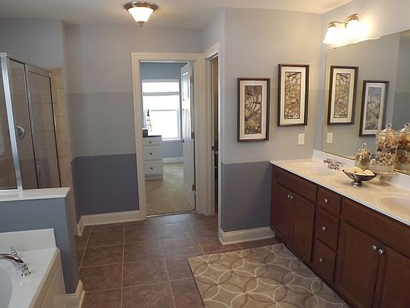 1095 Rosemary Circle