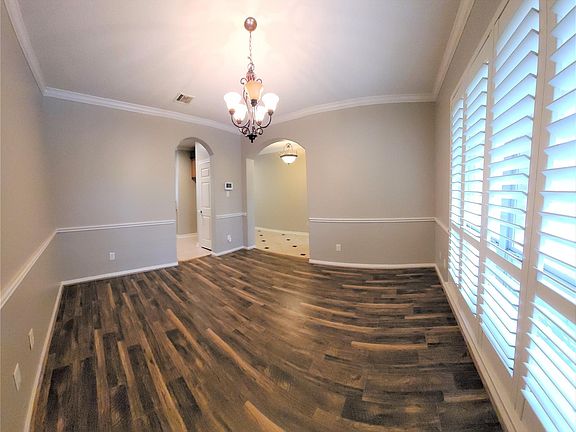 4th image of 17223 Williams Oak Dr