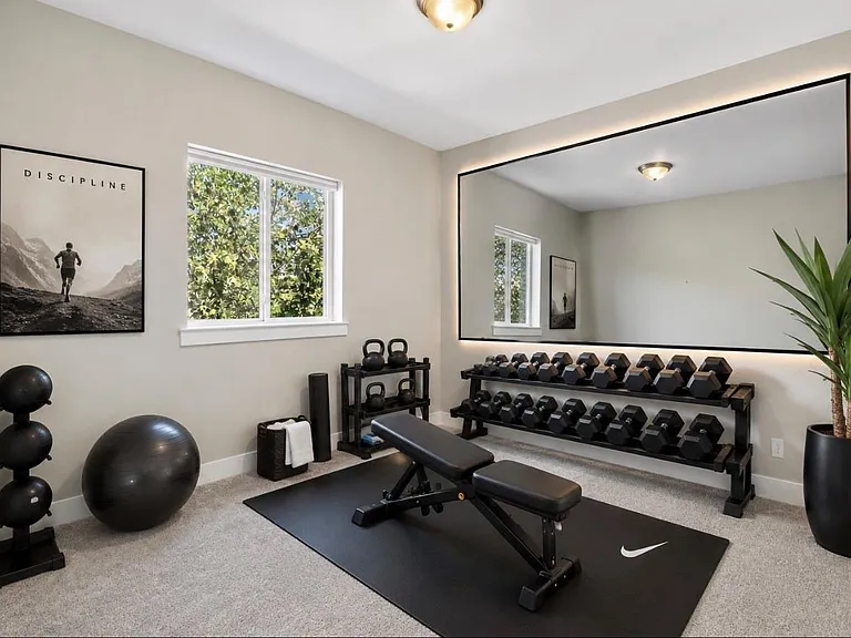 1423 Biondo Way — Photo 20