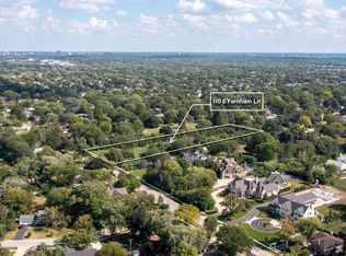 110 E Farnham Ln, Wheaton, IL 60189