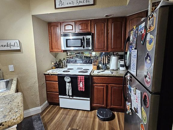 4th image of 1401 Village Boulevard #812