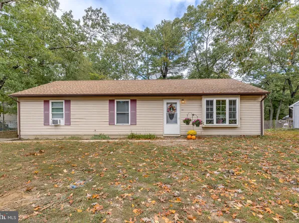 62 Clover St, Browns Mills, NJ 08015