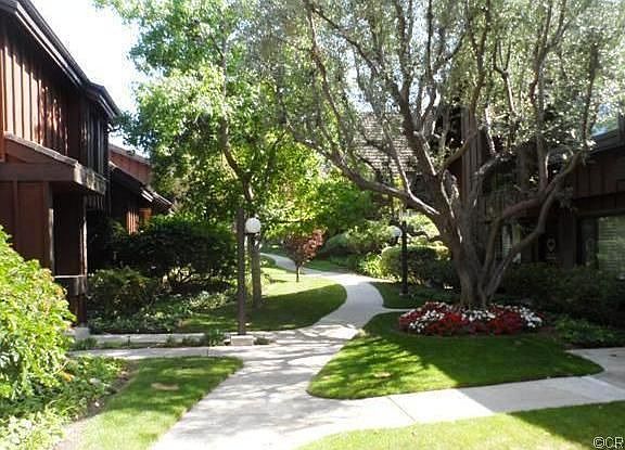 4th image of 1230 Stonewood Ct