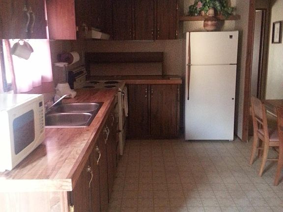 4th image of 245 Longhorn Dr