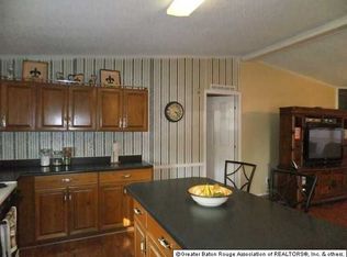 43073 Wayne Stevens Rd, Gonzales, LA 70737