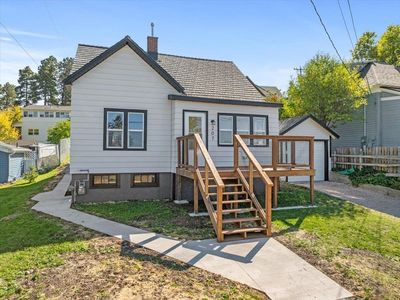 207 E Summit St, Lead, SD, 57754