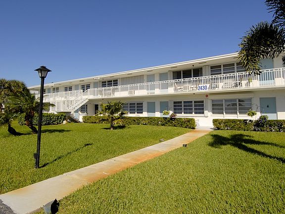 3rd image of 2420 S Federal Hwy APT 12A
