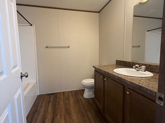 3rd image of 7270 Morrcrest Ln #267