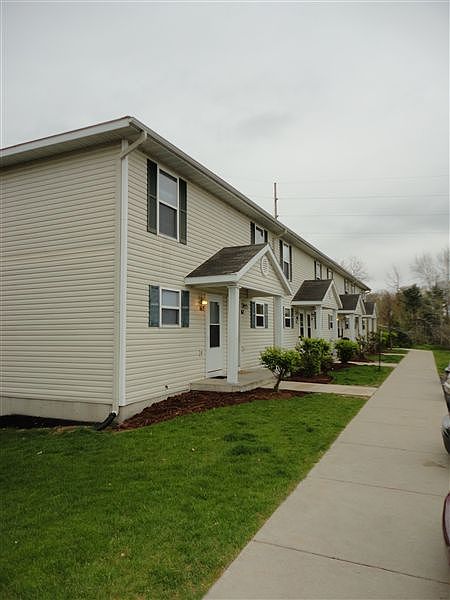 159 W. Pine Lake Village Dr