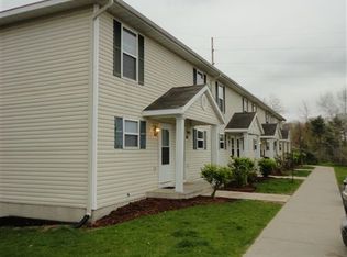 185 W Pine Lake Dr, Newaygo, MI 49337
