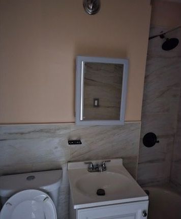 3rd image of 11122 Springfield Blvd APT 1B