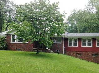 531 Millburn Rd, Mercer, PA 16137