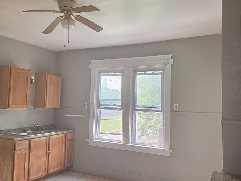 1st image of 288 Coit St #2