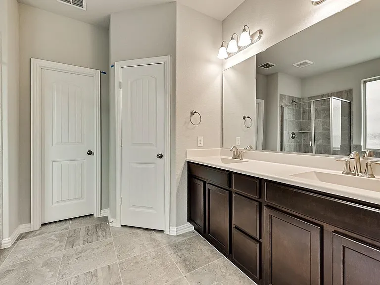 16700 Lincoln Park Ln — Photo 19