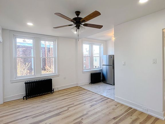 5th image of 408 W Olney Ave #2R