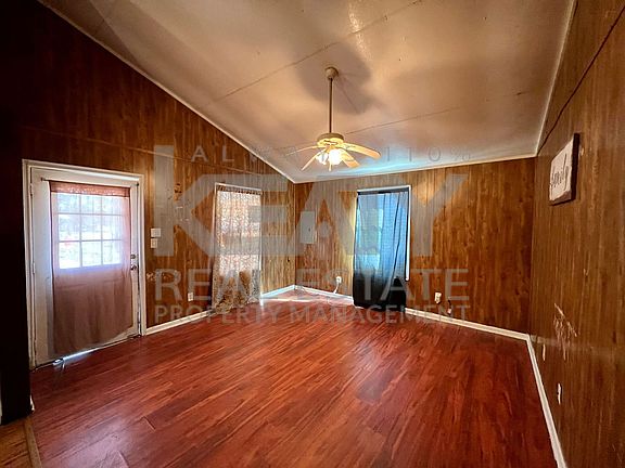 5th image of 103 Sternberg Dr