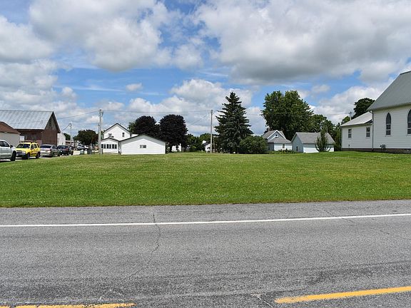 3rd image of County Road 8