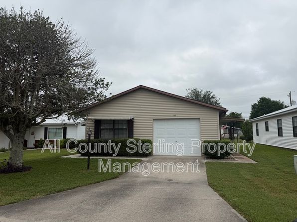 166 SE Jenese Way