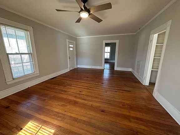 3rd image of 229 Wagner St