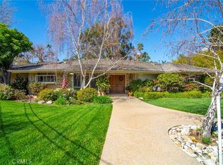 19045 Wells Dr, Tarzana, CA 91356