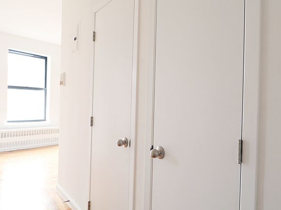 5th image of 241 W 113th St APT 1A