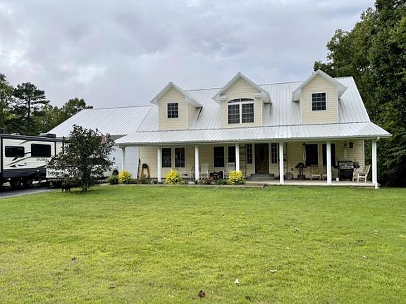 2nd image of 10333 Sandhill Rd