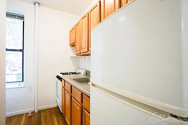 Rented by City Connections Realty