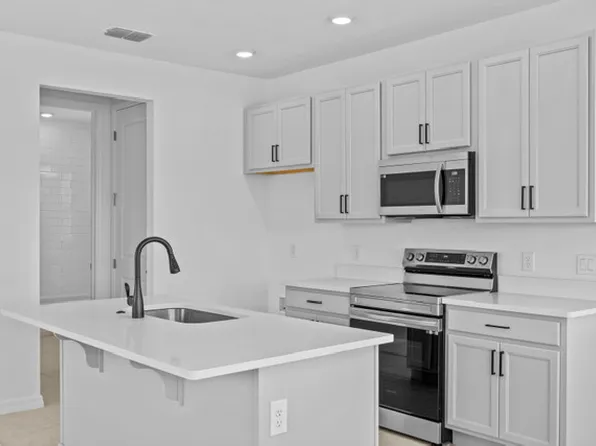 2964 Scout St, Saint Cloud, FL 34771