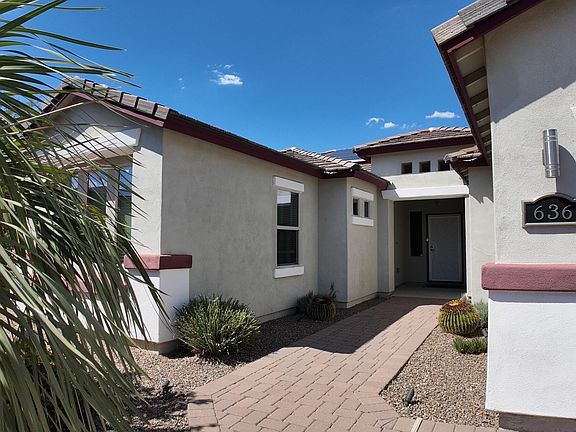 2nd image of 636 W Calle Las Tunas