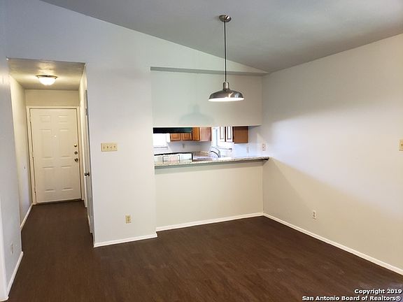 5th image of 14448 Woods Hole Dr