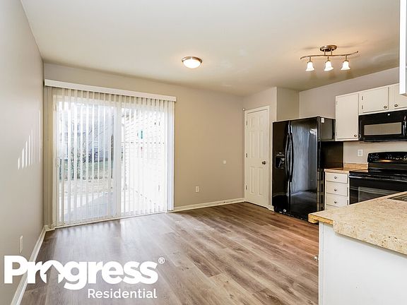 5th image of 2335 Layton Park Ln