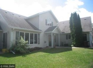 12108 Lake Ln, Lindstrom, MN 55045