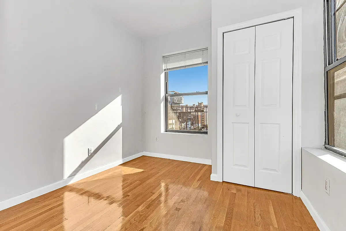 Building Photo - 101 Delancey St #16