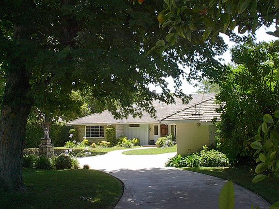 Front Circular Drive