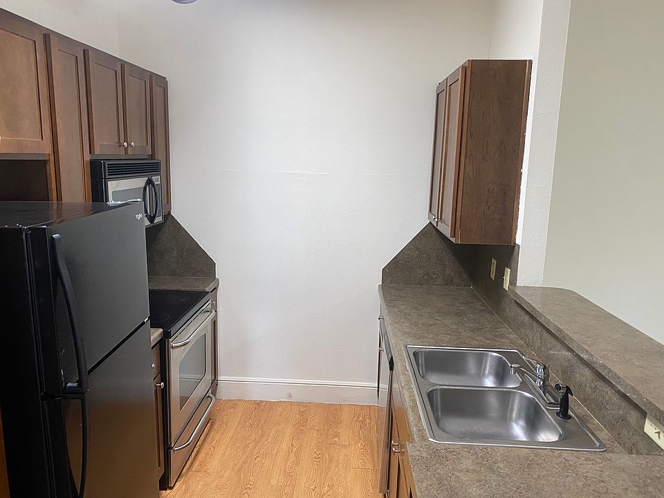 1st image of 2301 Midwestern Pkwy #215