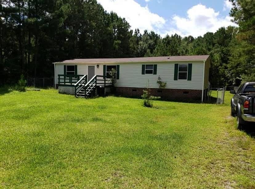 2nd image of 119 Woodleaf Ln #123